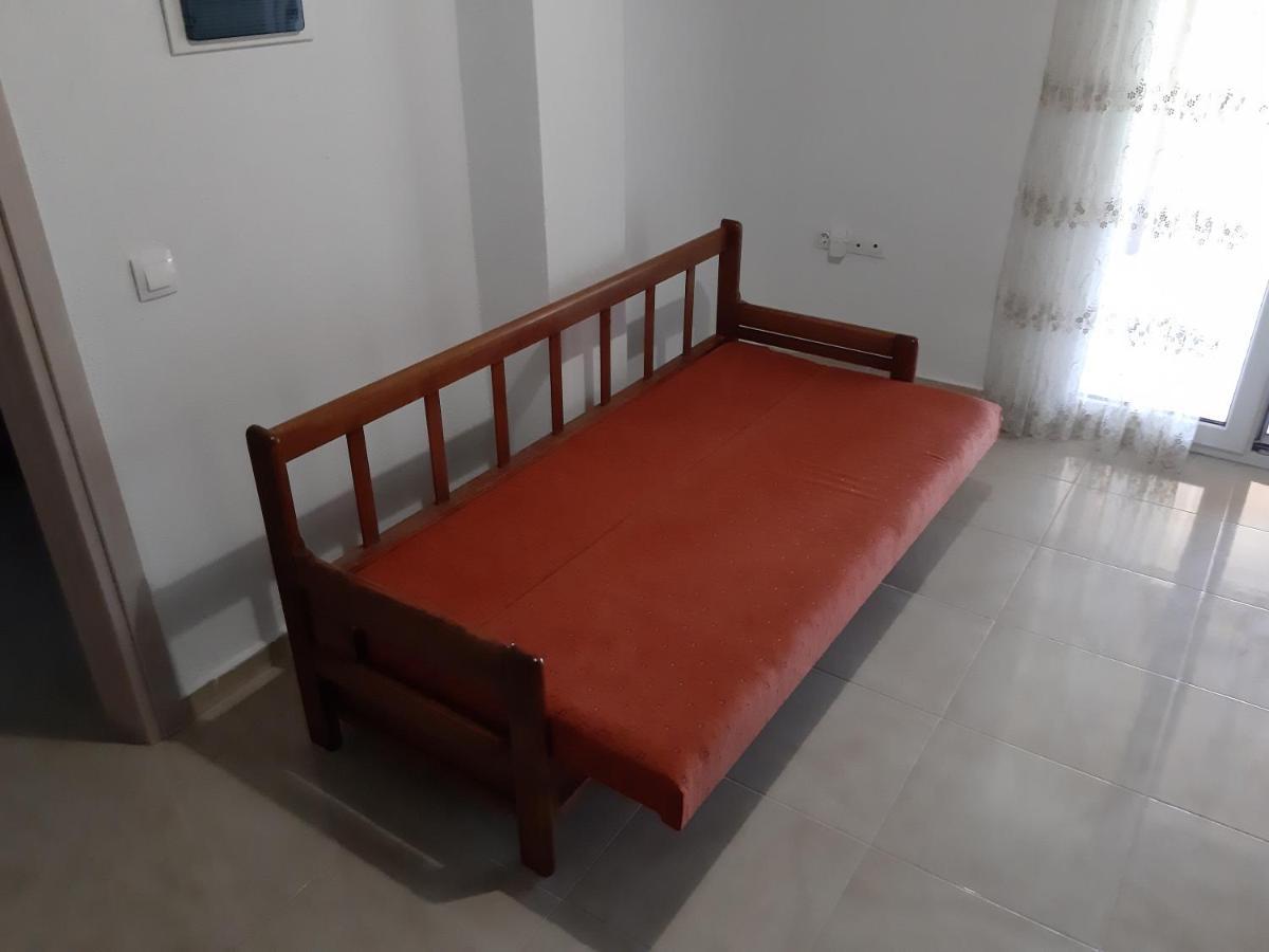 ניאה סקיוני Maria Lemoni Swimming Pool Apartment מראה חיצוני תמונה